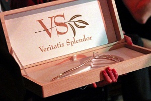 laur veritatis splendor